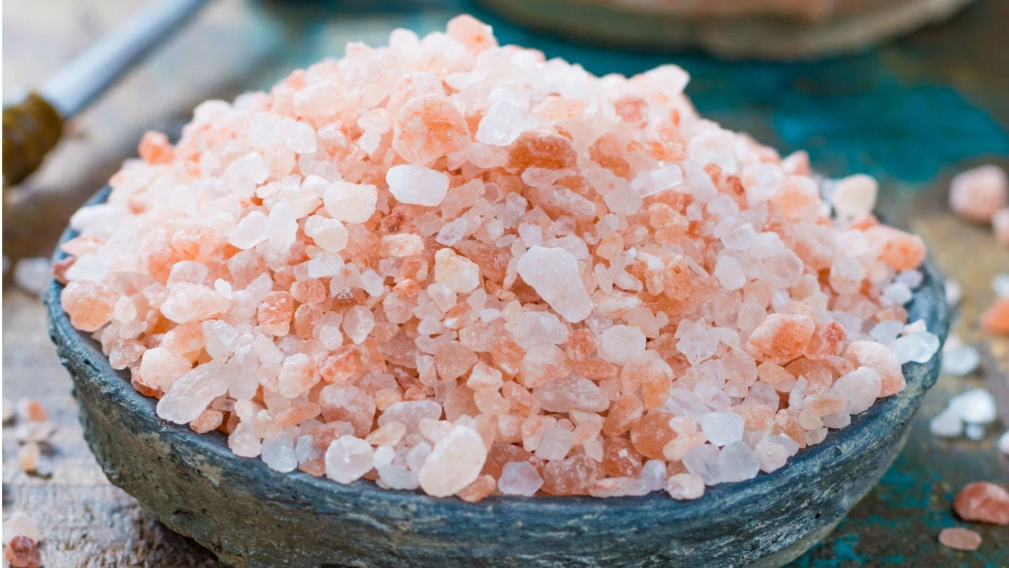 Πόσο αλάτι μπορούμε να τρώμε το καλοκαίρι;